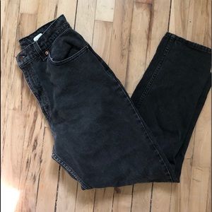 Women’s black mom jeans